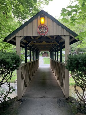 Cute creek, cute bridge.