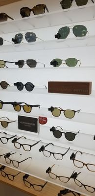 Oliver peoples