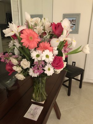 Camile's Flowers & Gifts