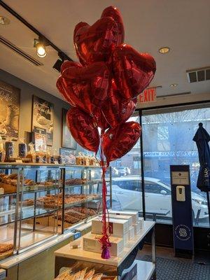 Today is Valentine's Day 2023. Cute decorations and cute V day goodies!