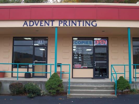 Advent Printing Storefront, Selden Plaza Woodbridge CT 06525