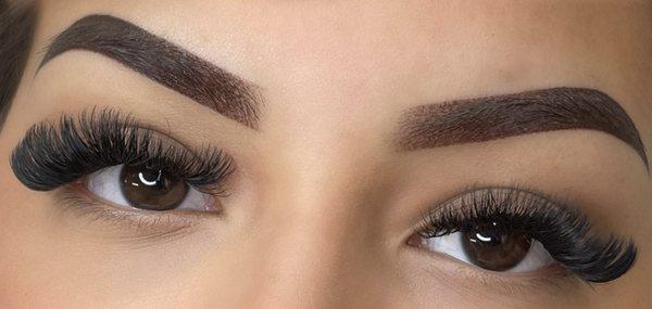 Ombré brows