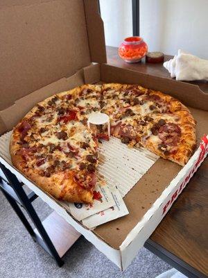 Meat Eaters Pizza