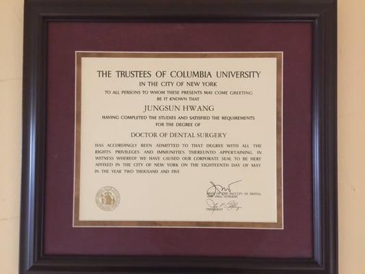 Dr. Hwang graduated top of her class from an Ivy League school ! Yup she is a Columbia graduate!