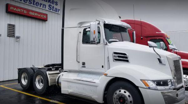 Great Lakes Freightliner, Western Star