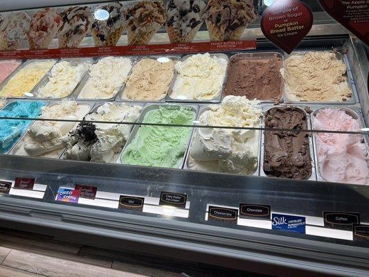 Ice cream display