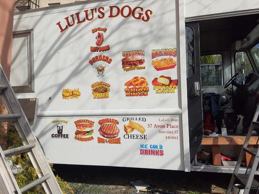 Lulus Dogs