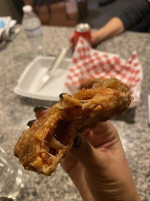 Pizza empanada