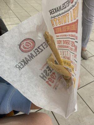 Pretzelmaker