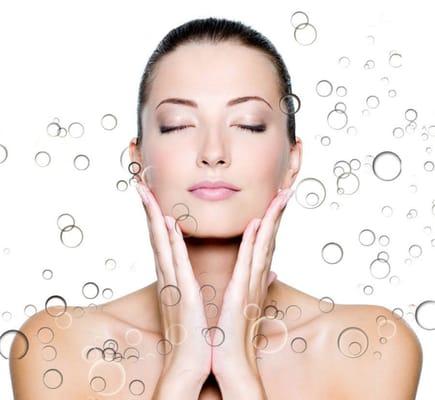 Chemical Peels: Reverse the negative effects of aging, acne, sun damage, environmental factors, and various skin diseases.