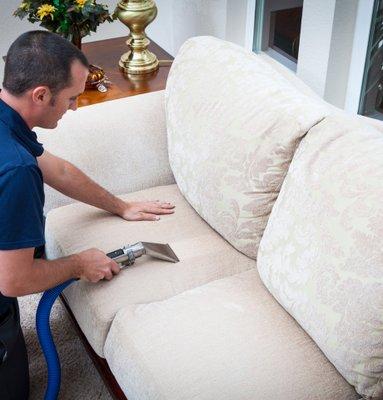 Carpet & upholstery cleaning,
After construction clean up,
Floor cleaning & buffing,
Move in /out cleaning
Janitorial services,