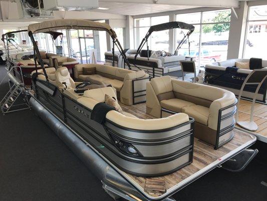 Large selection of pontoons and tri-toons