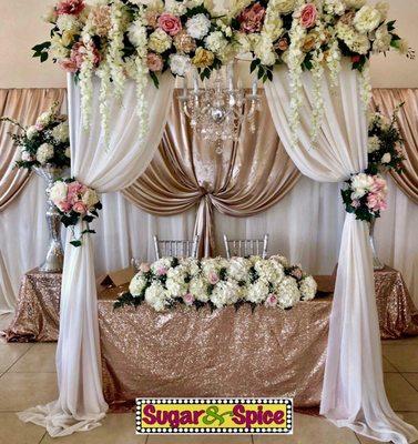 Wedding and fresh flower decor