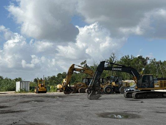 Heavy equipment storage