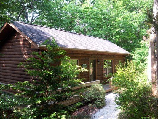 Acorn Cabin