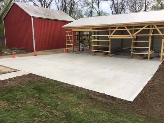 30x40 barn floor and driveway