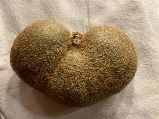 I guess we no longer "love" the market we now kiwi them.  My heart shaped kiwi!!thanks Adam!