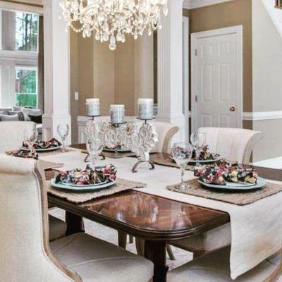 A traditional dining room in Suwanee, Georgia got our Sisters Staging Glitz Blitz! The house sold the next day.