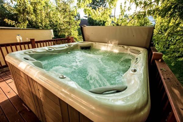 Have a hot tub that needs upgraded power or electrical installation? Call us today!