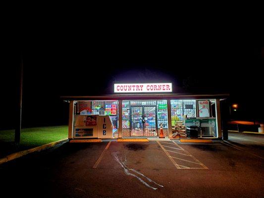 COUNTRY CORNER CITGO STATION in Thomaston, Georgia.