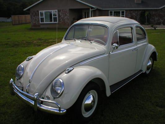 restored 1962 vw ragtop bug