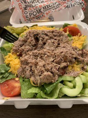 Salad with pulled pork