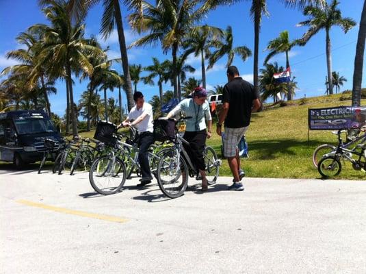 twist and Go - bike rental Miami