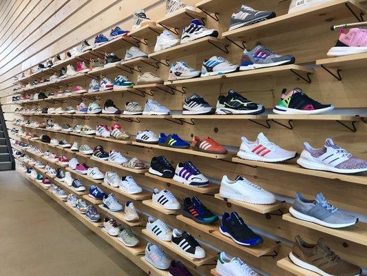 Shoe wall.