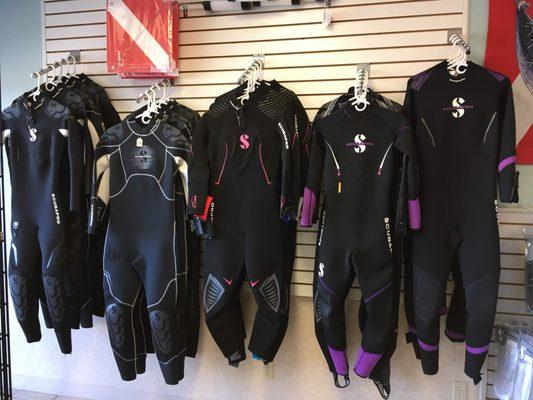 Largest selection of wetsuits in Mid Missouri