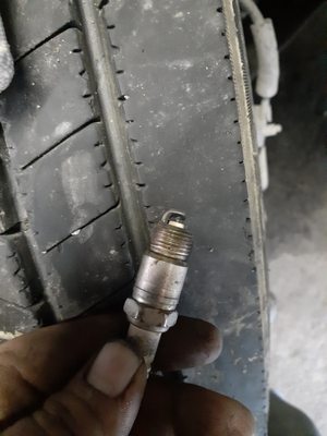 5.4l triton v8 spark plug replacement