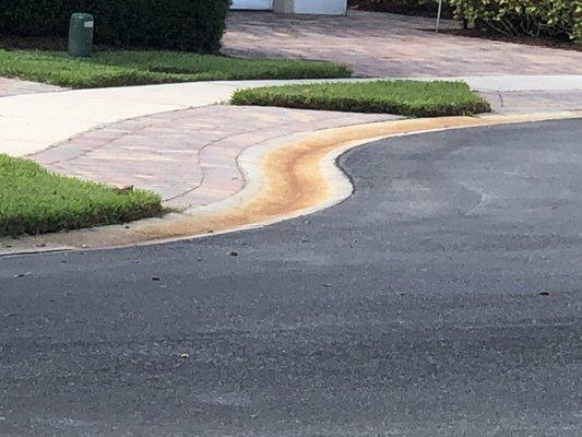 Rust stains, yet, I'm to clean my sidewalk!