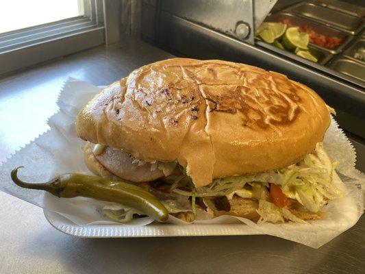 tortas diferentes estilo ahogada regular y cubana