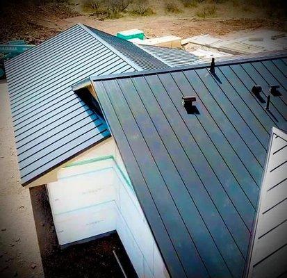 Example of a metal roof job by Hahn Roofing, Sedona AZ