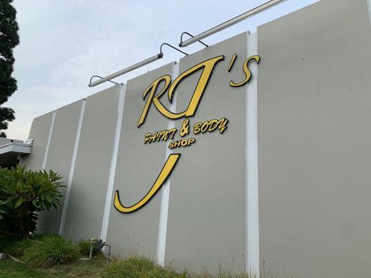 Front sign