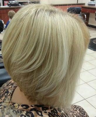 Gorgeous Blonde Bob