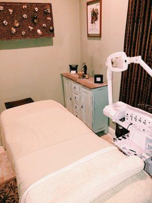 Facials & Waxing