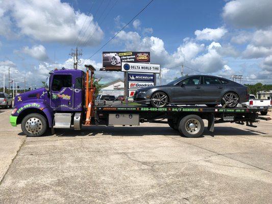 BiggBoyStatus Towing | Kiln, MS | 228-493-1572