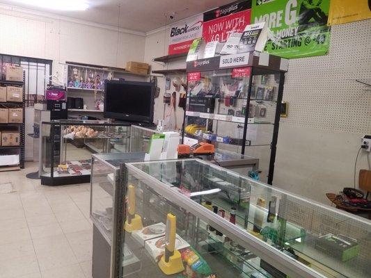 Phones, accessories, computers and electronics for sale