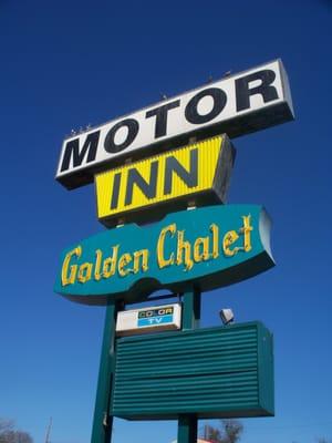 Golden Chalet Motor Inn