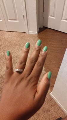 I should've taken a picture when I first got them done, didn't even think they'd last this long, my manicure 2 weeks later