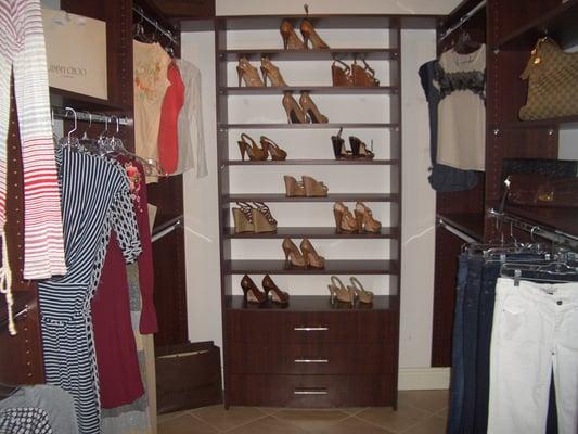 Melamine custom closet