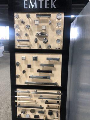 Handles and knobs