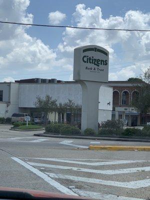 Citizens Bank and Trust