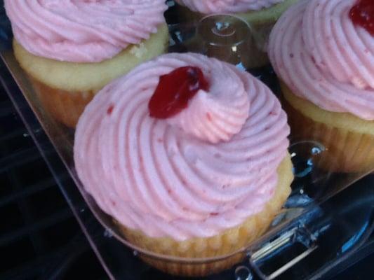 Pink Razzle - Dazzle Cupcake