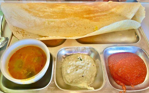 Butter Dosa as delivered with soup/ Sambhar and chutney