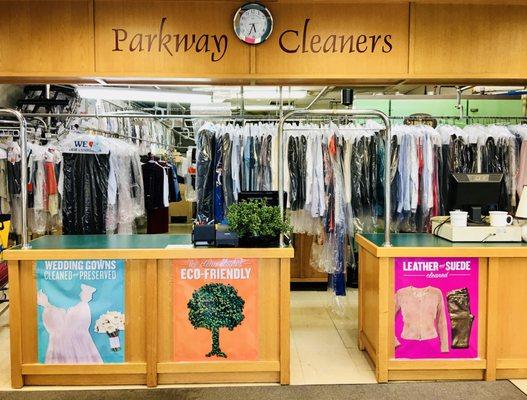 We are an eco-friendly dry cleaners.