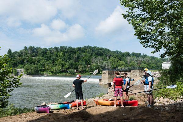 A kayak shuttle trip start point at Devol's Dam.