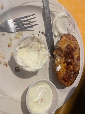 Potato skins 1 of 2 in the half portion