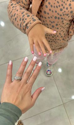 Gel mani for Mama and daughter day