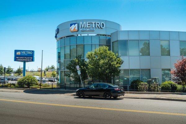 Metro Credit Union 1071 Massachusetts Ave, Boston, MA 02118